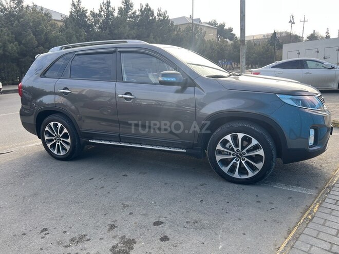 Kia Sorento-2