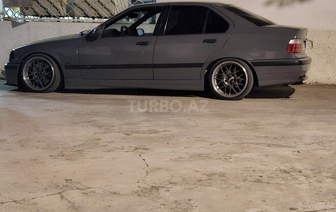 BMW 328 1997, 210,000 km - 2.8 l - Bakı
