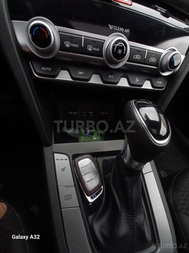 Hyundai Elantra 2020, 37,850 km - 2.0 л - Bakı