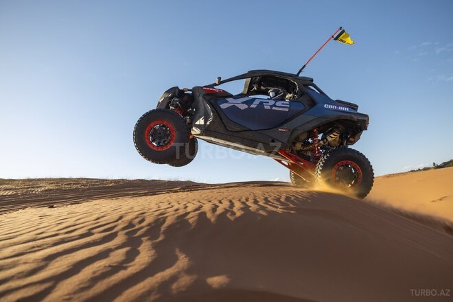 BRP Maverick R X rs with Smart-Shox-2