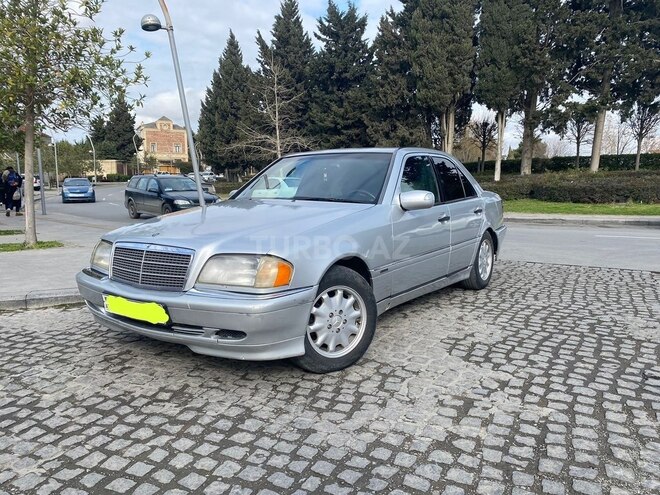 Mercedes C 200 1996, 254,367 km - 2.0 l - Bakı