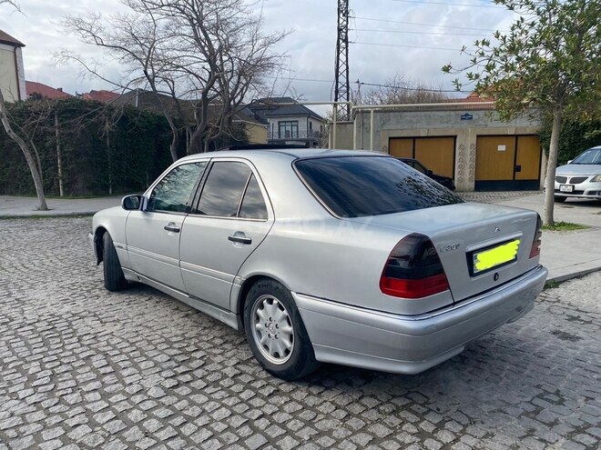 Mercedes C 200 1996, 254,367 km - 2.0 l - Bakı