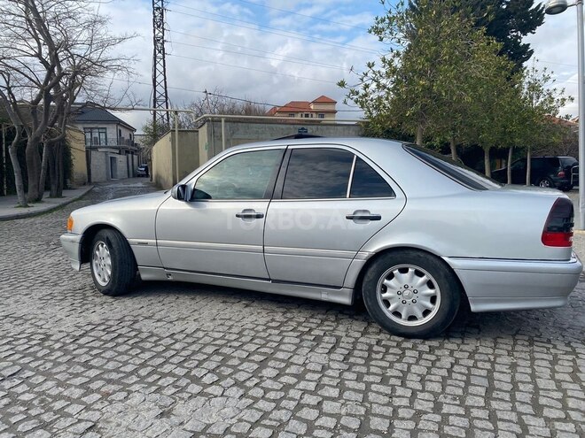 Mercedes C 200 1996, 254,367 km - 2.0 l - Bakı