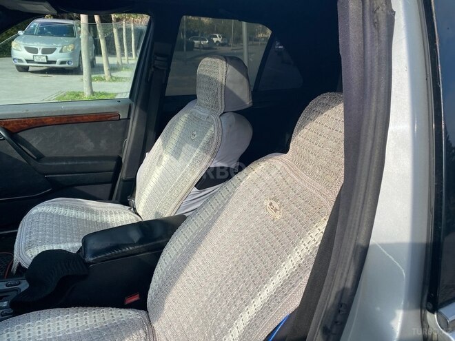 Mercedes C 200 1996, 254,367 km - 2.0 l - Bakı
