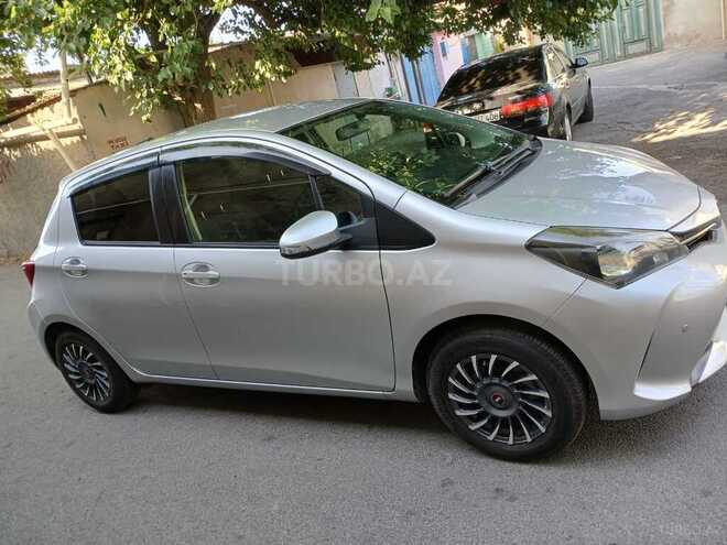 Toyota Vitz 2014, 32,000 km - 1.3 l - Quba