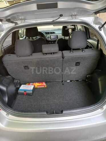 Toyota Vitz 2014, 32,000 km - 1.3 l - Quba