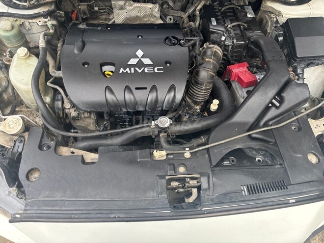 Mitsubishi Lancer 2008, 255,000 km - 2.0 l - Bakı