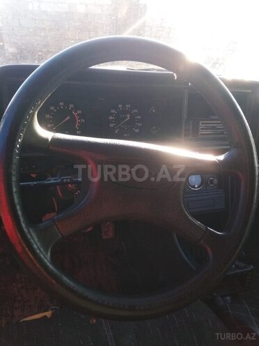 LADA (VAZ) 2107 1986, 81,000 km - 1.6 l - Qobustan