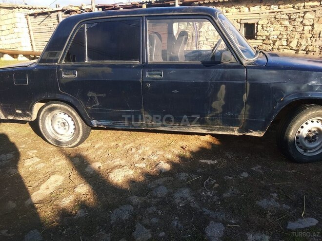 LADA (VAZ) 2107 1986, 81,000 km - 1.6 l - Qobustan