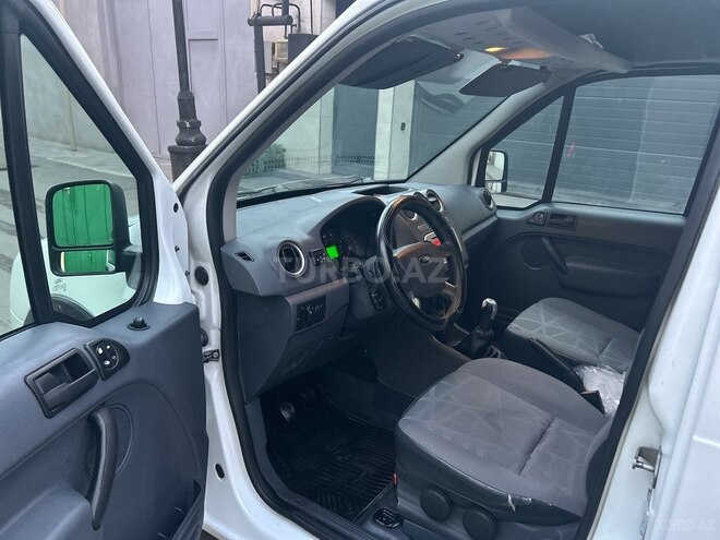 Ford Tourneo Connect 2011, 207,600 km - 1.8 l - Bakı