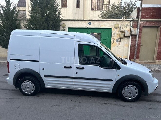 Ford Tourneo Connect 2011, 207,600 km - 1.8 l - Bakı