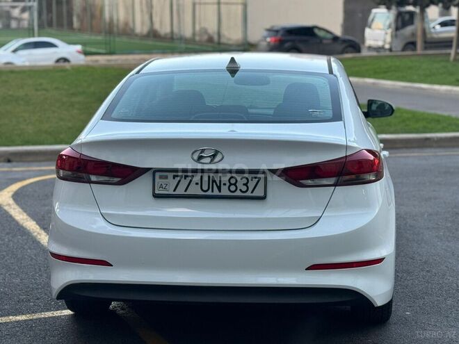Hyundai Elantra 2017, 88,000 km - 2.0 l - Bakı