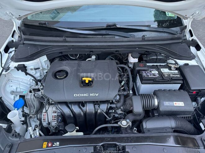 Hyundai Elantra 2017, 88,000 km - 2.0 l - Bakı