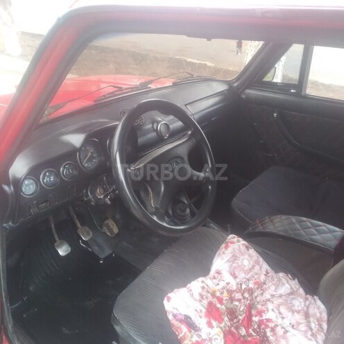 LADA (VAZ) 21011 1979, 95,000 km - 1.5 l - Salyan