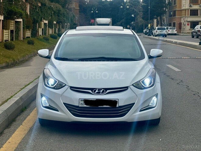 Hyundai Elantra 2015, 117,000 km - 1.8 л - Bakı