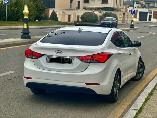 Hyundai Elantra 2015, 117,000 km - 1.8 л - Bakı