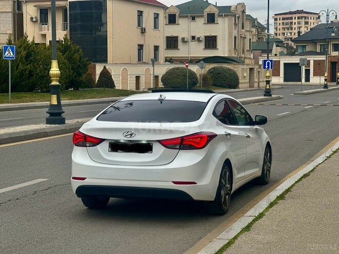 Hyundai Elantra 2015, 117,000 km - 1.8 л - Bakı