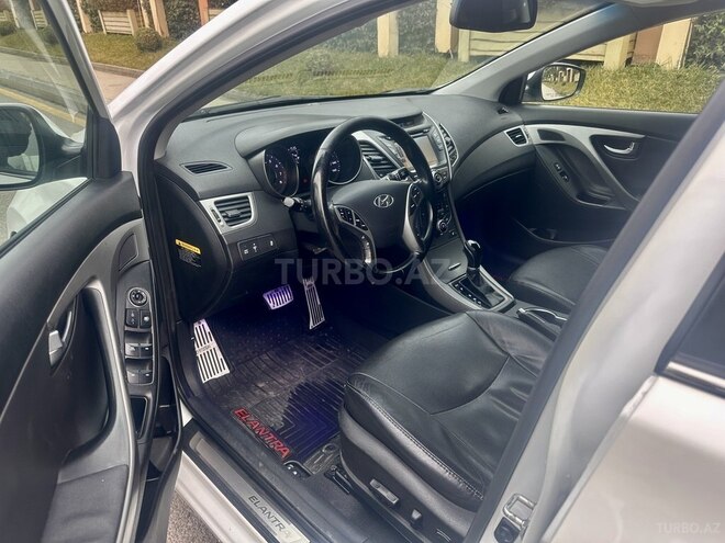 Hyundai Elantra 2015, 117,000 km - 1.8 л - Bakı