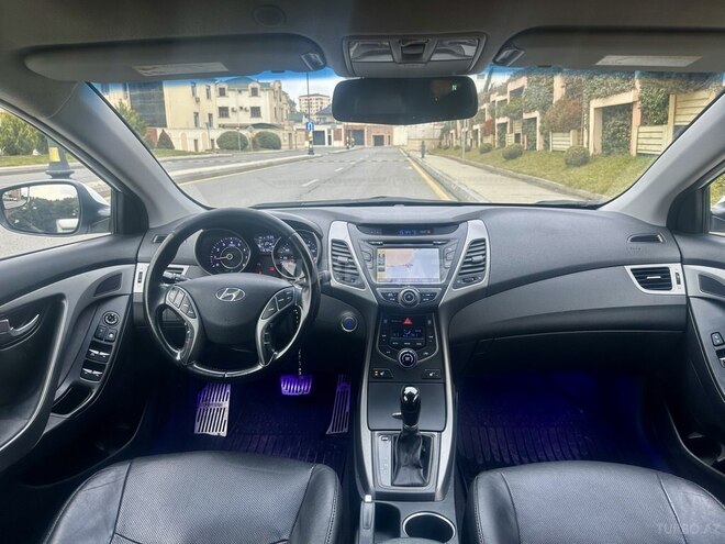 Hyundai Elantra 2015, 117,000 km - 1.8 л - Bakı