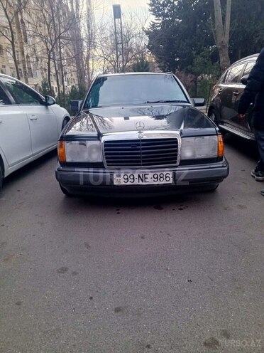Mercedes E 200 1991, 354,000 km - 2.0 l - Bakı