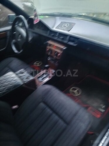 Mercedes E 200 1991, 354,000 km - 2.0 l - Bakı