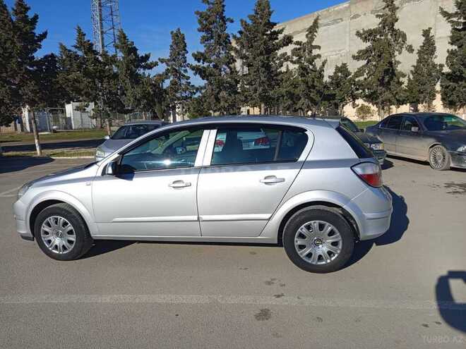 Opel Astra 2004, 215,465 km - 1.4 л - Sumqayıt