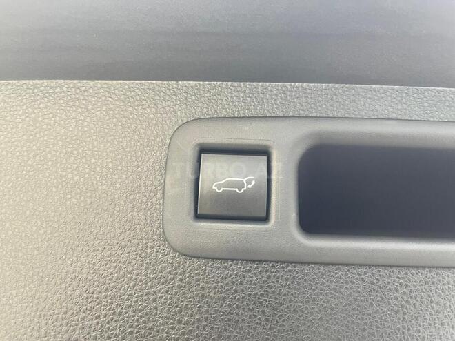 Toyota Highlander-13