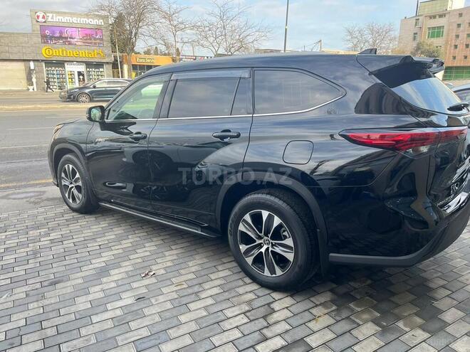 Toyota Highlander-6