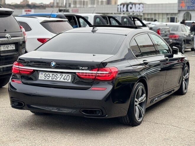 BMW 740-8