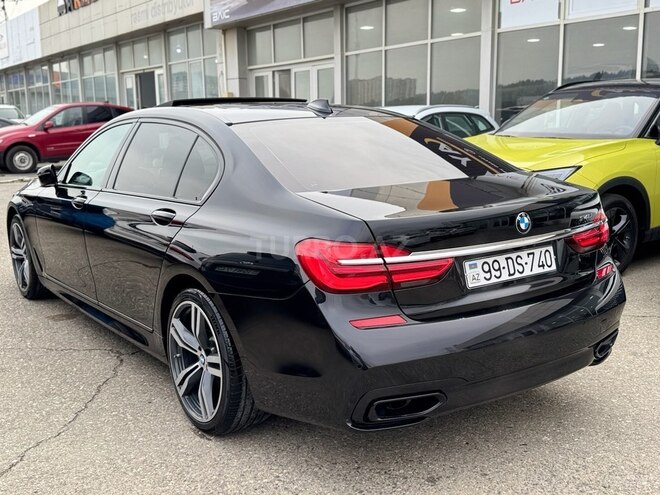 BMW 740-9