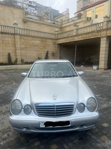 Mercedes E 200 2001, 320,000 km - 2.0 l - Bakı