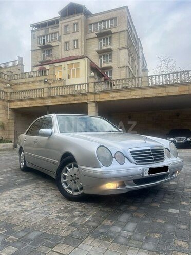Mercedes E 200 2001, 320,000 km - 2.0 l - Bakı
