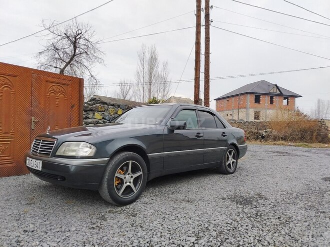 Mercedes C 180 1996, 458,660 km - 1.8 l - Zaqatala