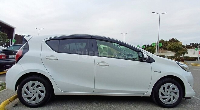 Toyota Aqua 2020, 92,000 km - 1.5 l - Bakı