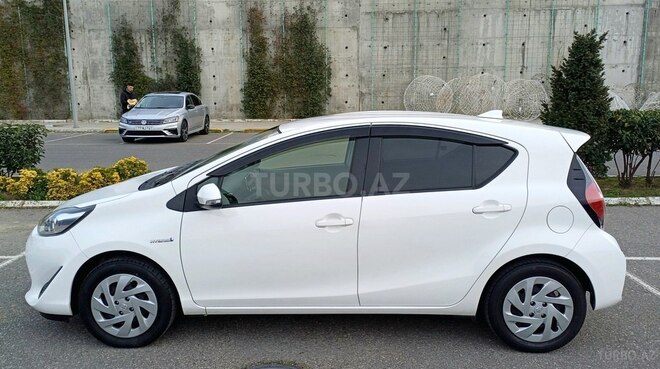 Toyota Aqua 2020, 92,000 km - 1.5 l - Bakı