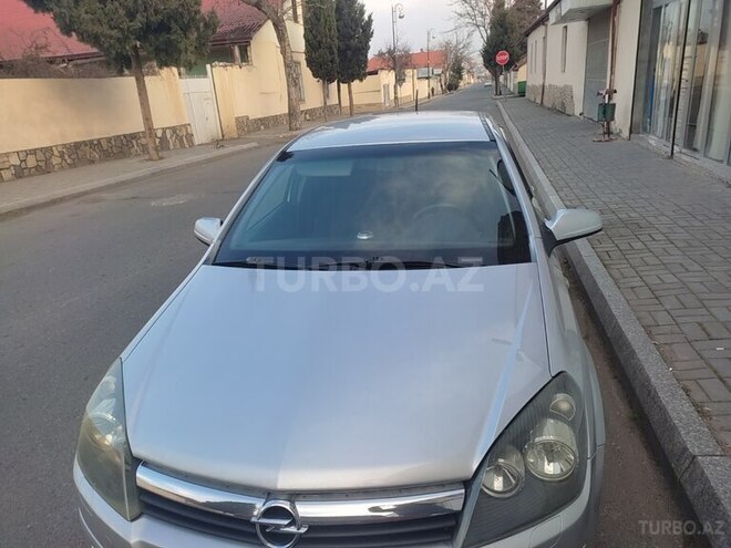 Opel Astra 2006, 211,000 km - 1.4 l - Göygöl