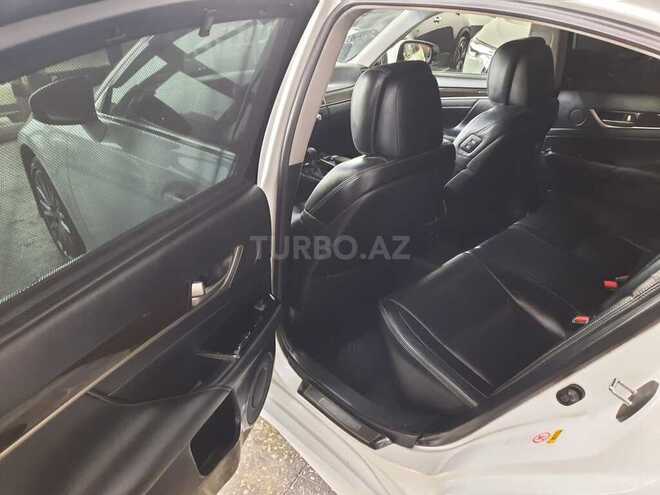Lexus GS 250-10