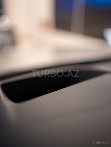 Land Rover Range Rover-13