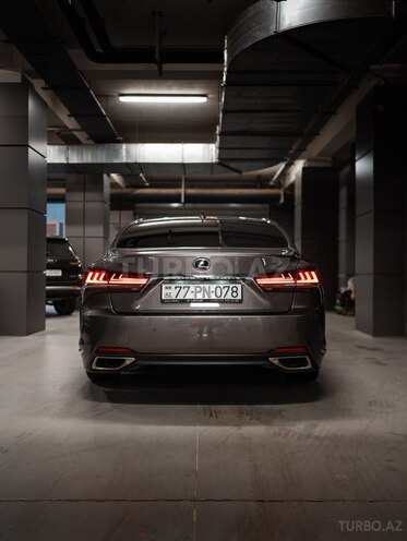 Lexus LS 350-6