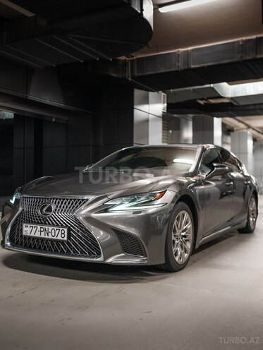 Lexus LS 350-3
