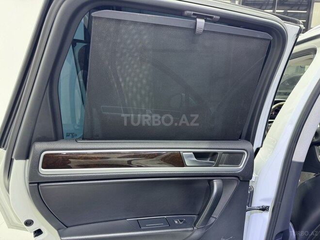 Volkswagen Touareg 2012, 170,000 km - 3.6 l - Bakı