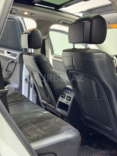Volkswagen Touareg 2012, 170,000 km - 3.6 l - Bakı