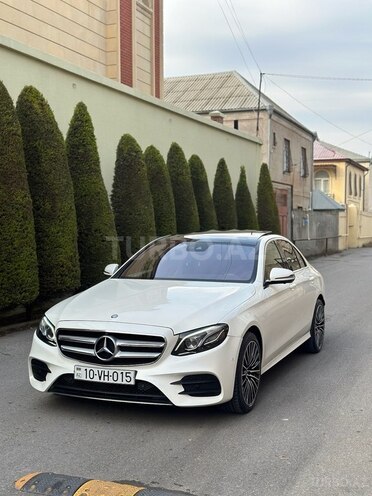 Mercedes E 200 d 2017, 119,000 km - 2.0 l - Bakı
