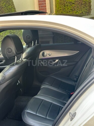 Mercedes E 200 d 2017, 119,000 km - 2.0 l - Bakı