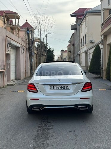 Mercedes E 200 d 2017, 119,000 km - 2.0 l - Bakı