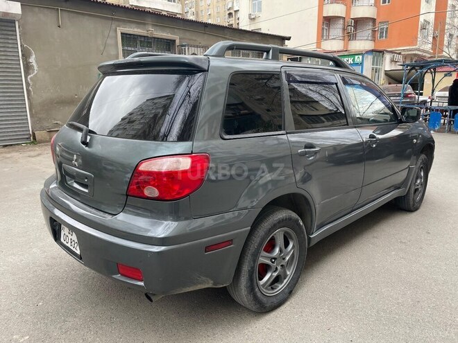 Mitsubishi Airtrek 2003, 250,000 km - 2.4 l - Bakı