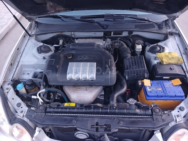 Hyundai Sonata 2005, 260,000 km - 2.0 l - Qazax