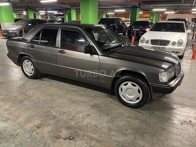Mercedes 190 1990, 230,721 km - 2.0 l - Bakı