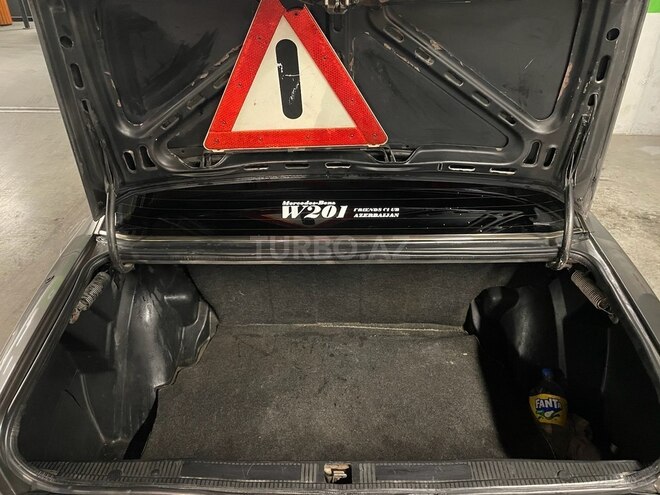 Mercedes 190 1990, 230,721 km - 2.0 l - Bakı