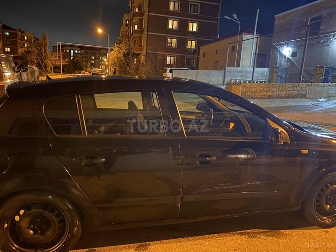 Opel Astra 2005, 214,000 km - 1.4 l - Bakı